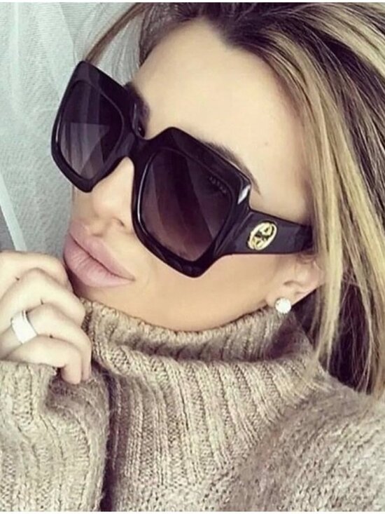Gucci GG0053S 001 Sunglasses Black Square Frame, Grey Gradient Lenses main image 8